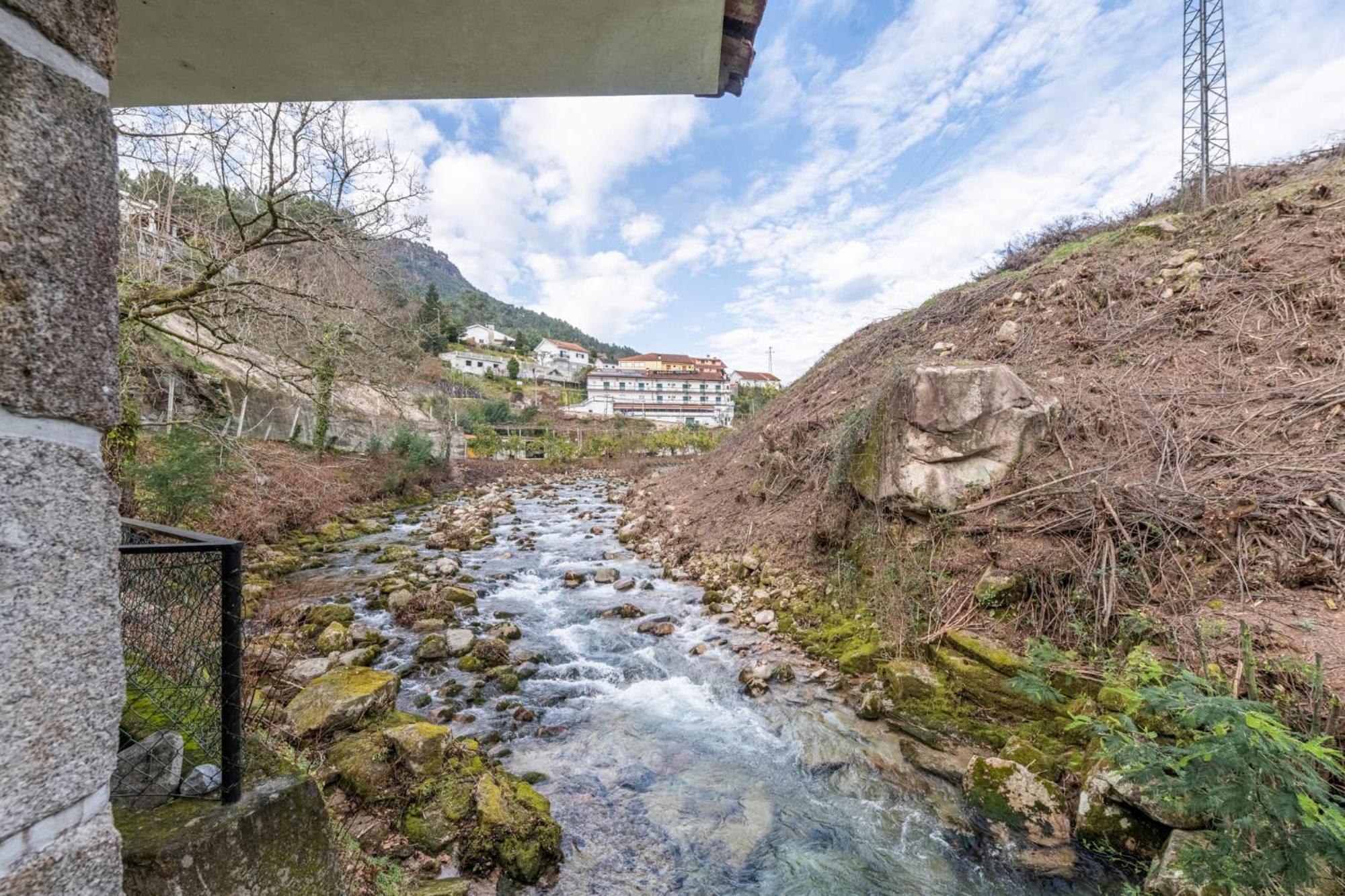 O Pimpao Hotel Geres Eksteriør billede